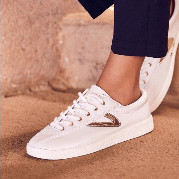 tretorn white sneakers